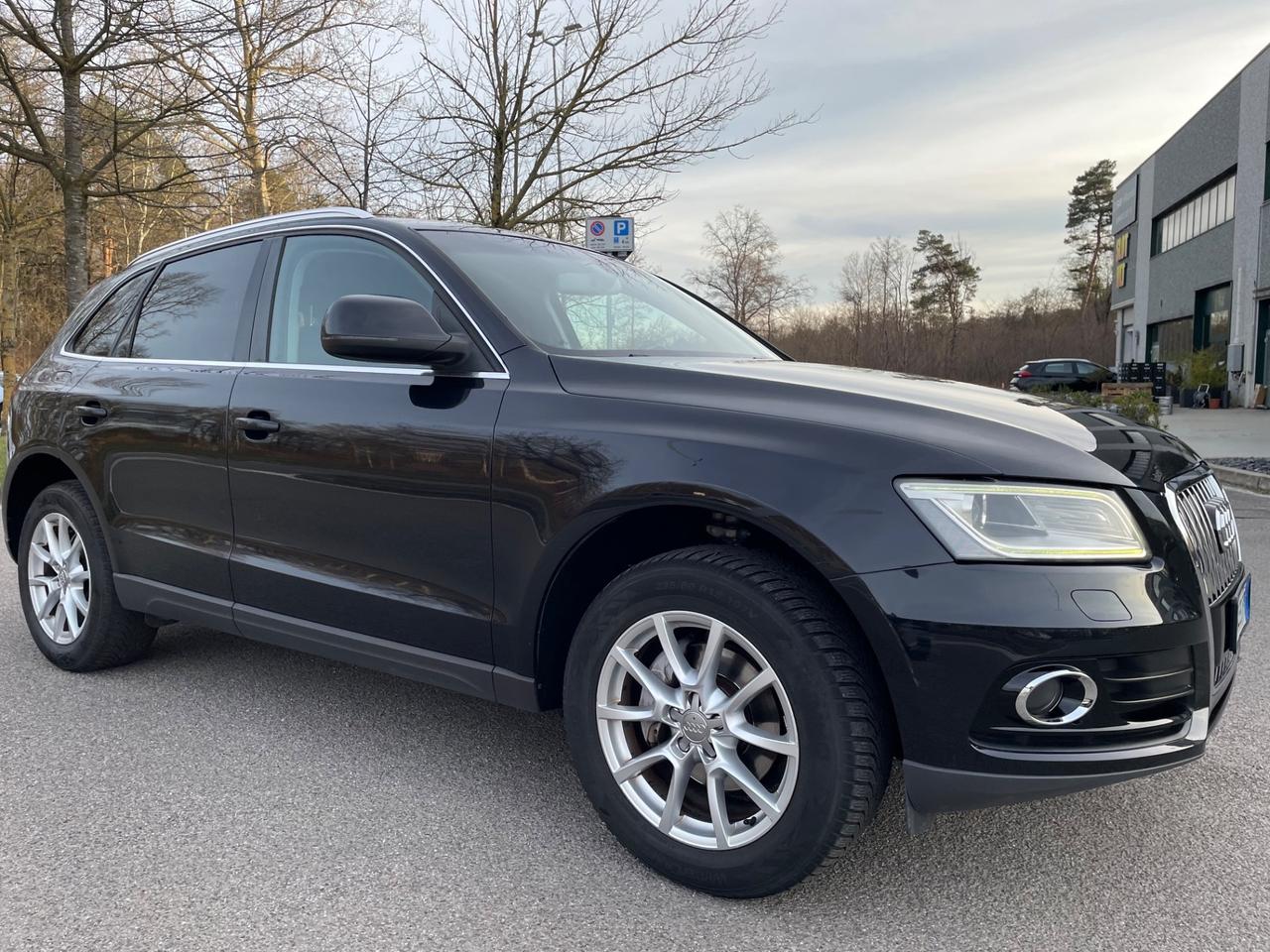 Audi Q5 2.0 TDI 177CV quattro*Automatik*Navi*Cerchi*