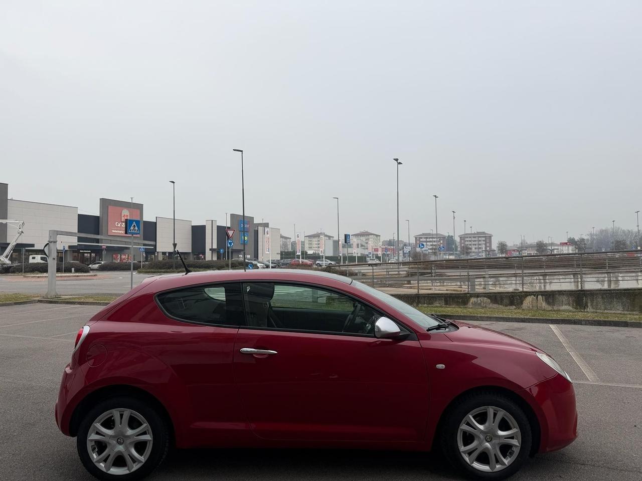 Alfa Romeo MiTo 1.4 78 CV Distinctive Sport Pack