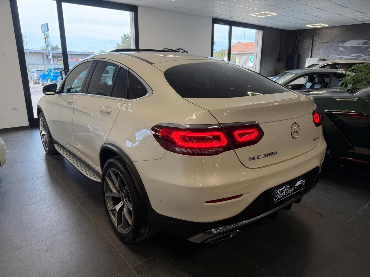 MERCEDES GLC 300D CUOPE' PREMIUM 4MATIC 2.0 245CV TETTO PELLE NAVI ANNO 2021