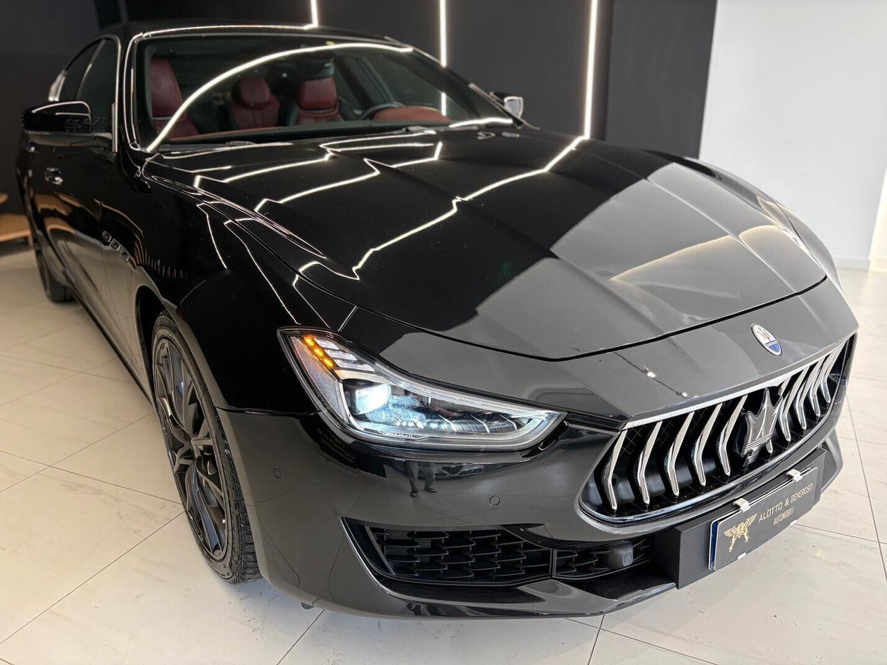 Maserati Ghibli 3.0 250 CV RIBELLE (1/200)