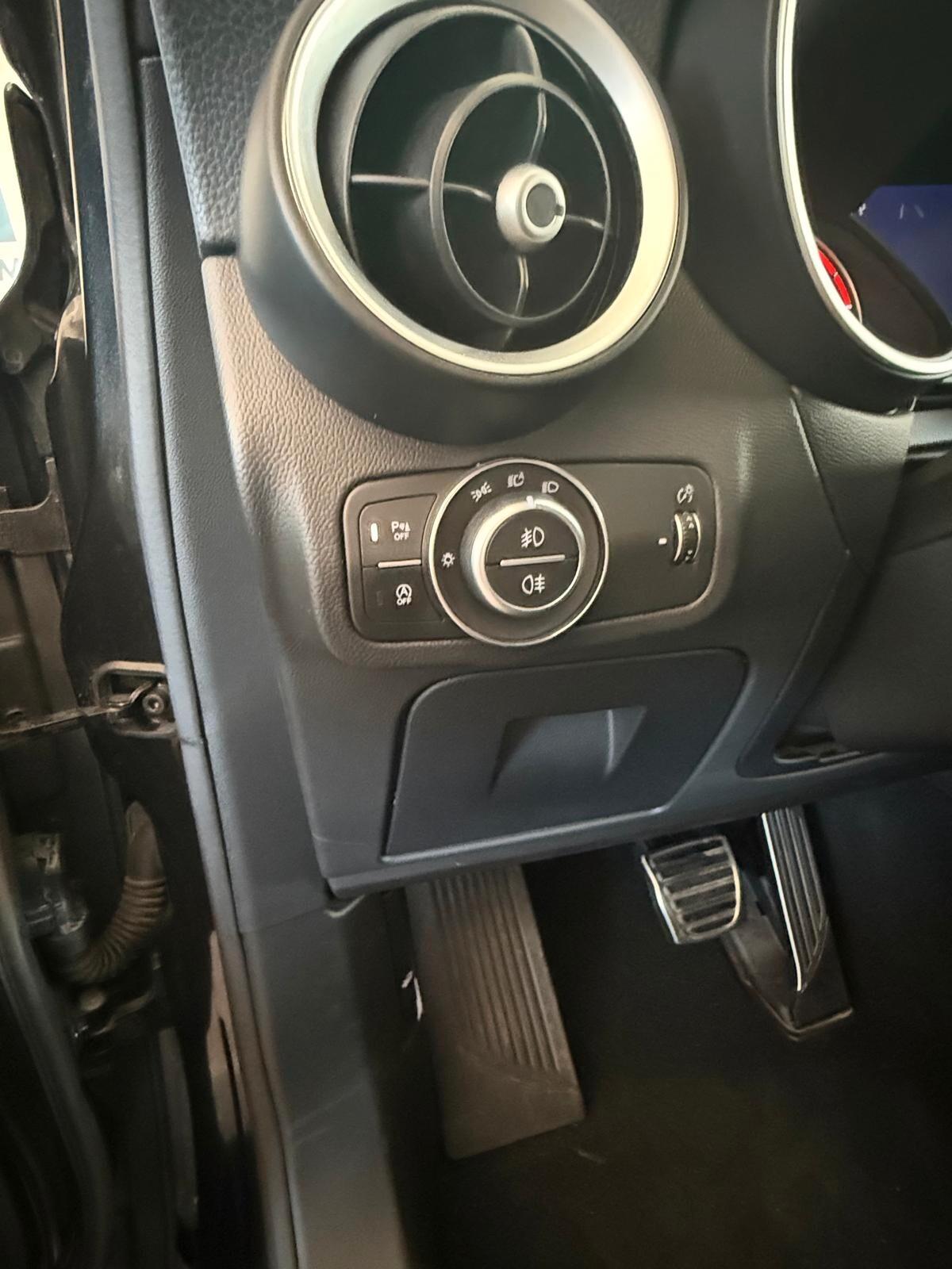 Alfa Romeo Stelvio 2.2c.c 210 CV AT8 Q4 Veloce
