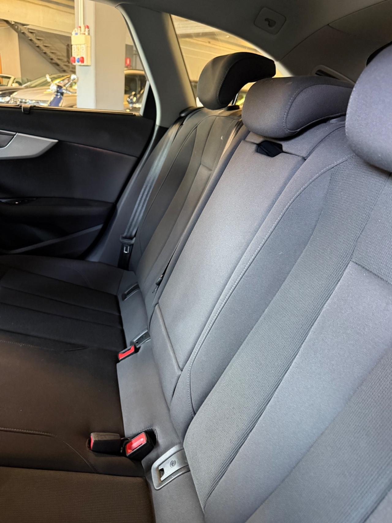 Audi A4 AVANT 2.0 TDI 35 FULLOPT UNICOPR EURO6B