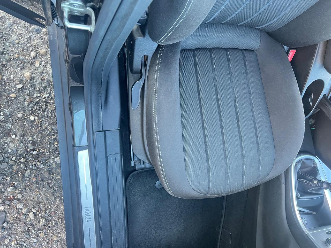 Lancia Delta 1.4 T-Jet 120 CV