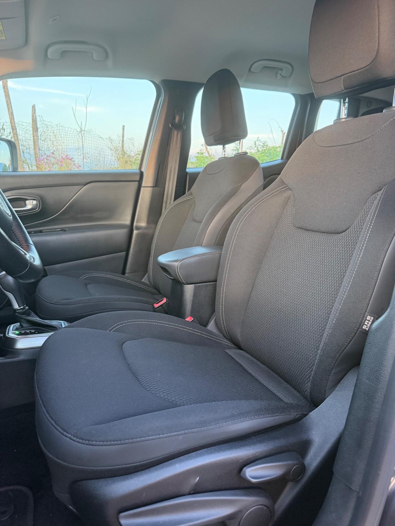 Jeep Renegade 1.3 T4 Cilindri Limited automatico