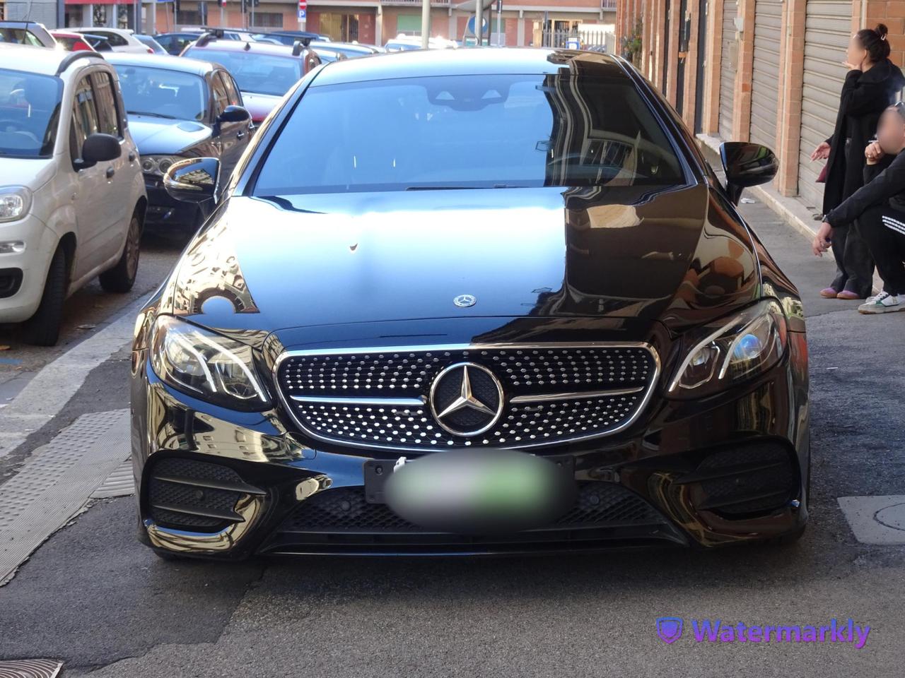 Mercedes-Benz E 220 d Auto Premium Plus
