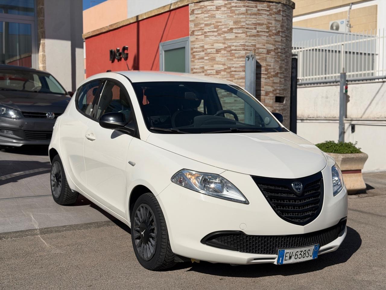 Lancia Ypsilon 1.2 69 CV GPL Ecochic Elefantino-2014/COMANDI