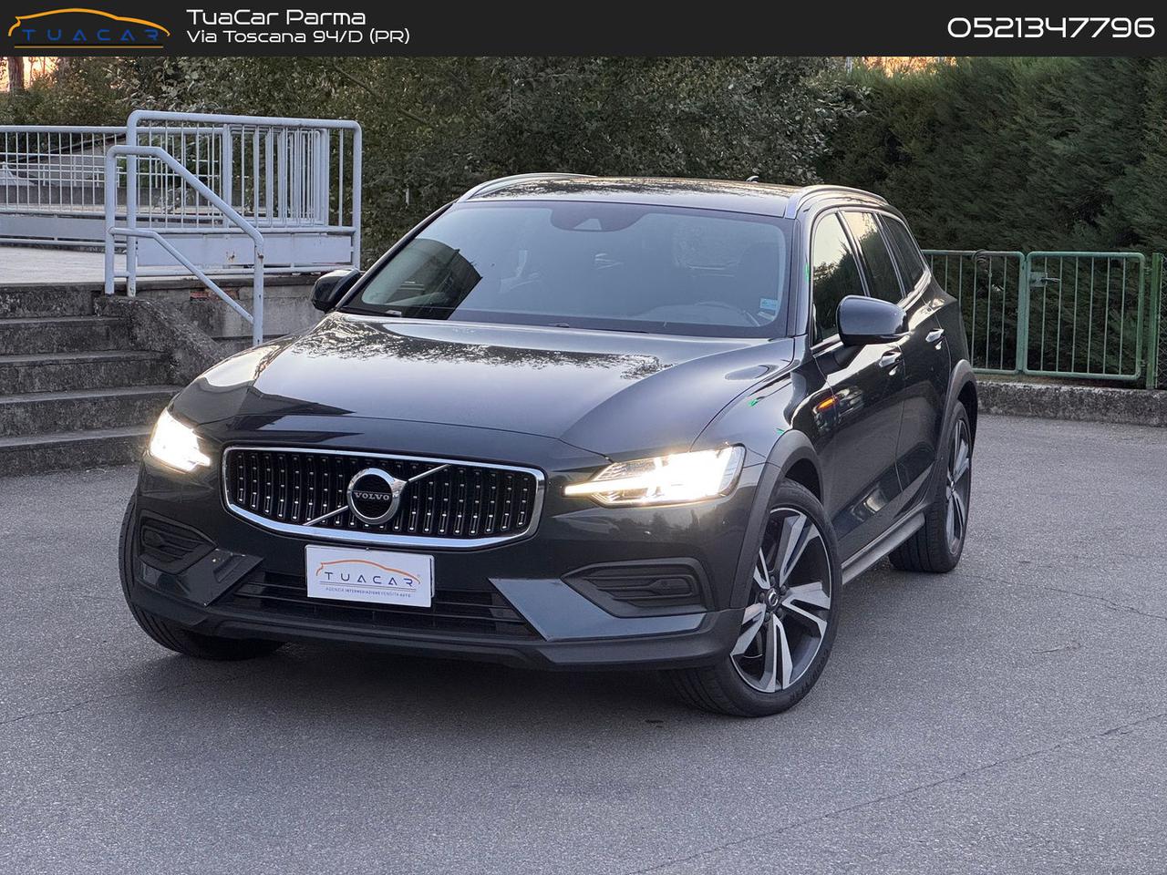 Volvo V60 Cross Country Pro 2.0 D4 #50524