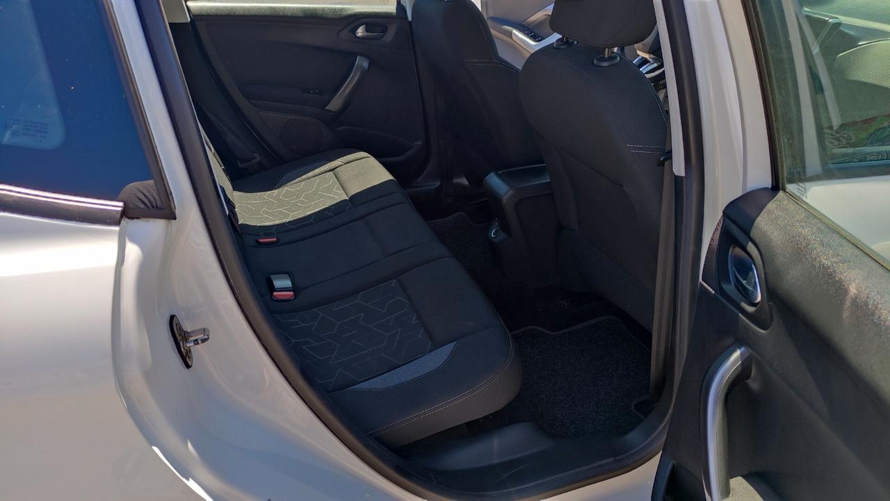 Peugeot 2008 PureTech 82 Allure NEOPATENTATI - 2018