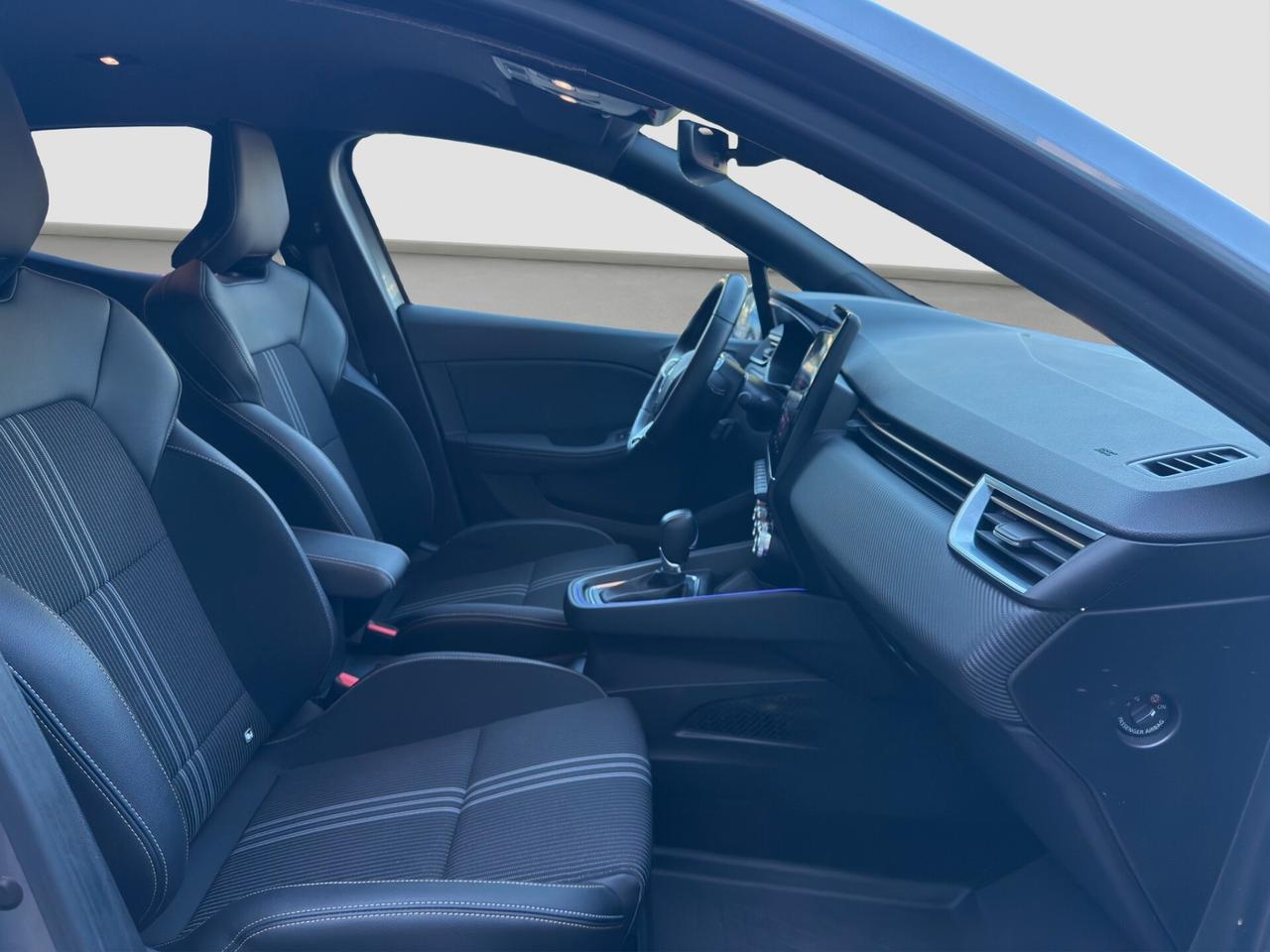 Renault Clio Full Hybrid E-Tech 145 CV 5 porte Engineered