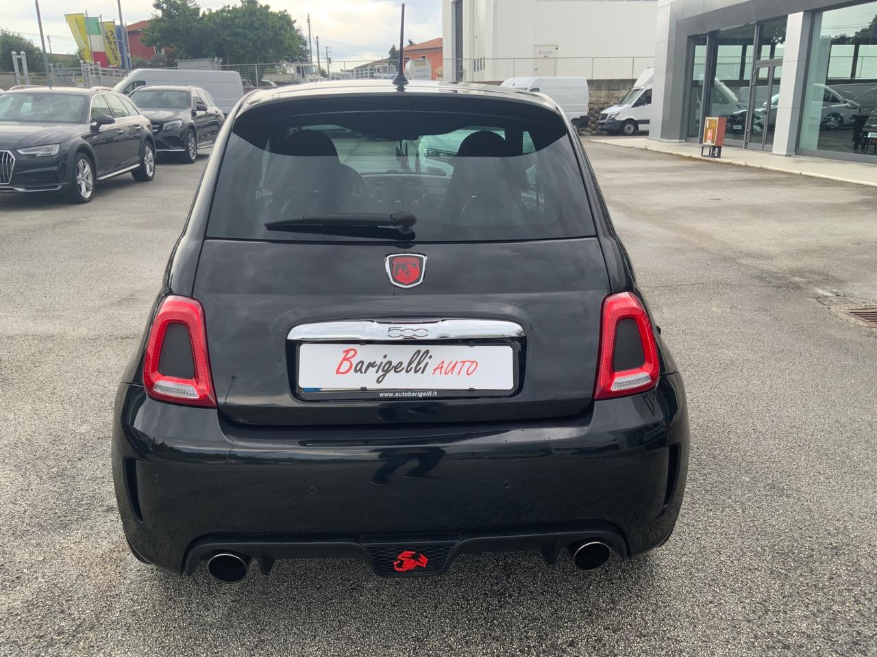 Abarth 500 1.4 Turbo T-Jet Custom