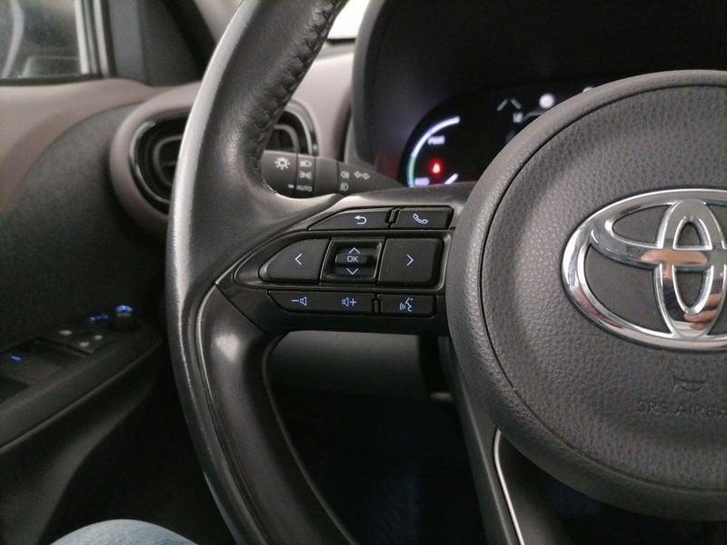 Toyota Yaris Cross 1.5h Lounge fwd 116cv e-cvt