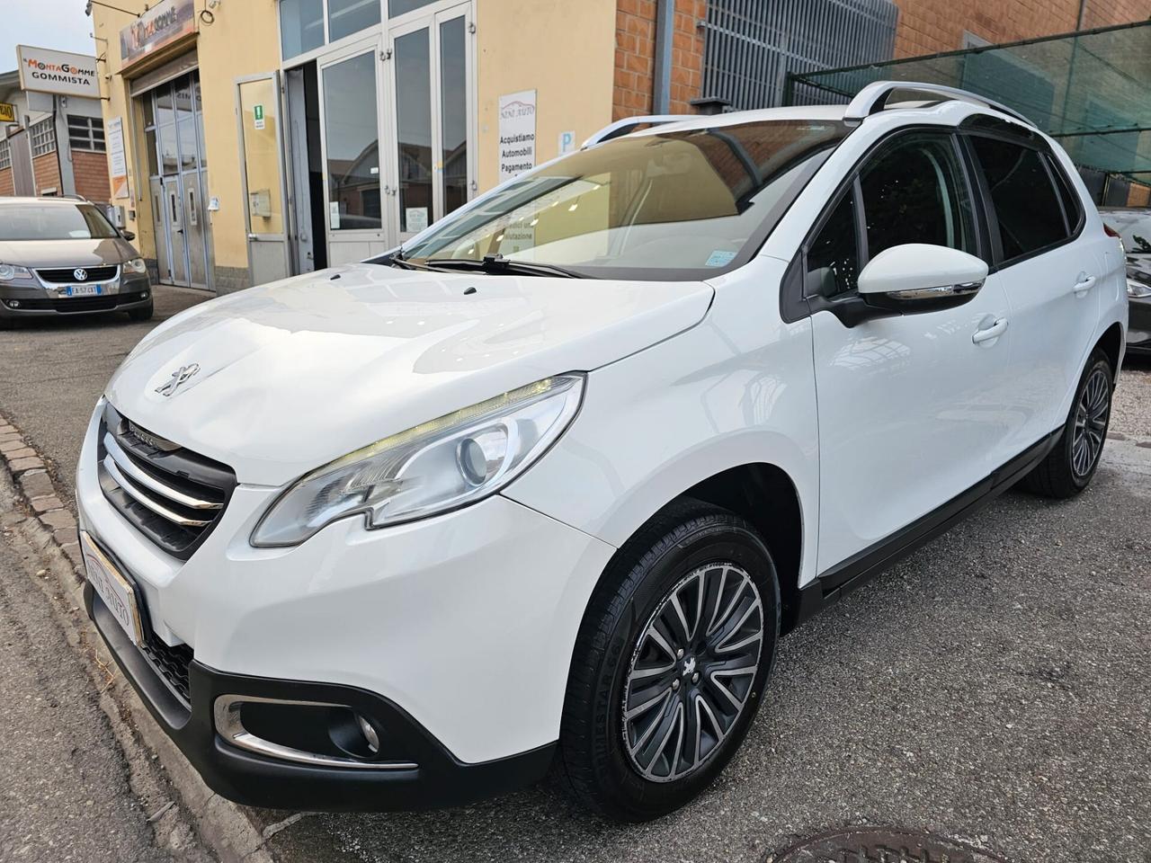 Peugeot 2008 1.4 HDi 68cv Access*Navi*Xeno*Euro5*Neopatentati