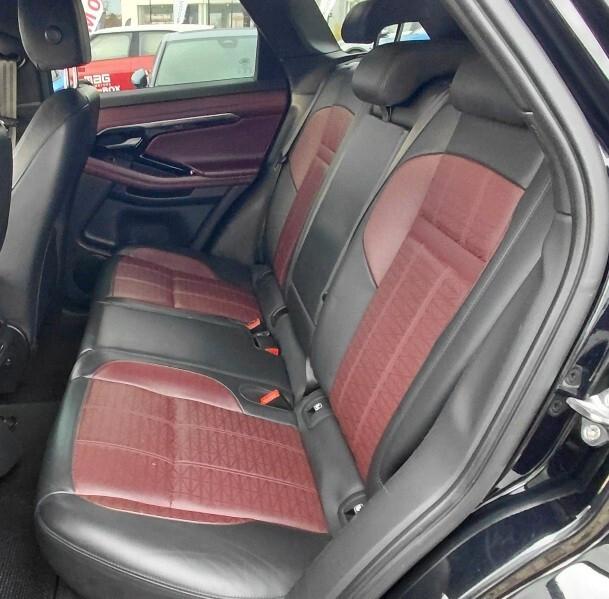 Range Rover Evoque 2.0D I4-L.Flw 150CV AWD Auto R-Dynamic SE