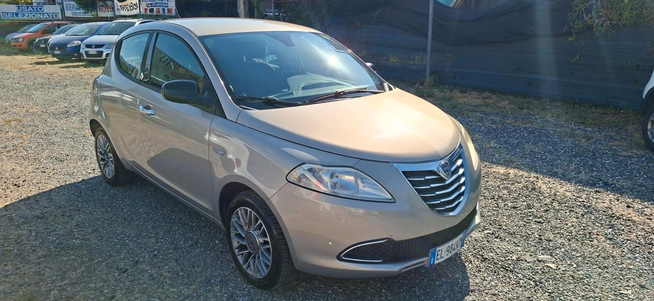 Lancia Ypsilon 1.2 69 CV 5 porte GPL Ecochic Gold