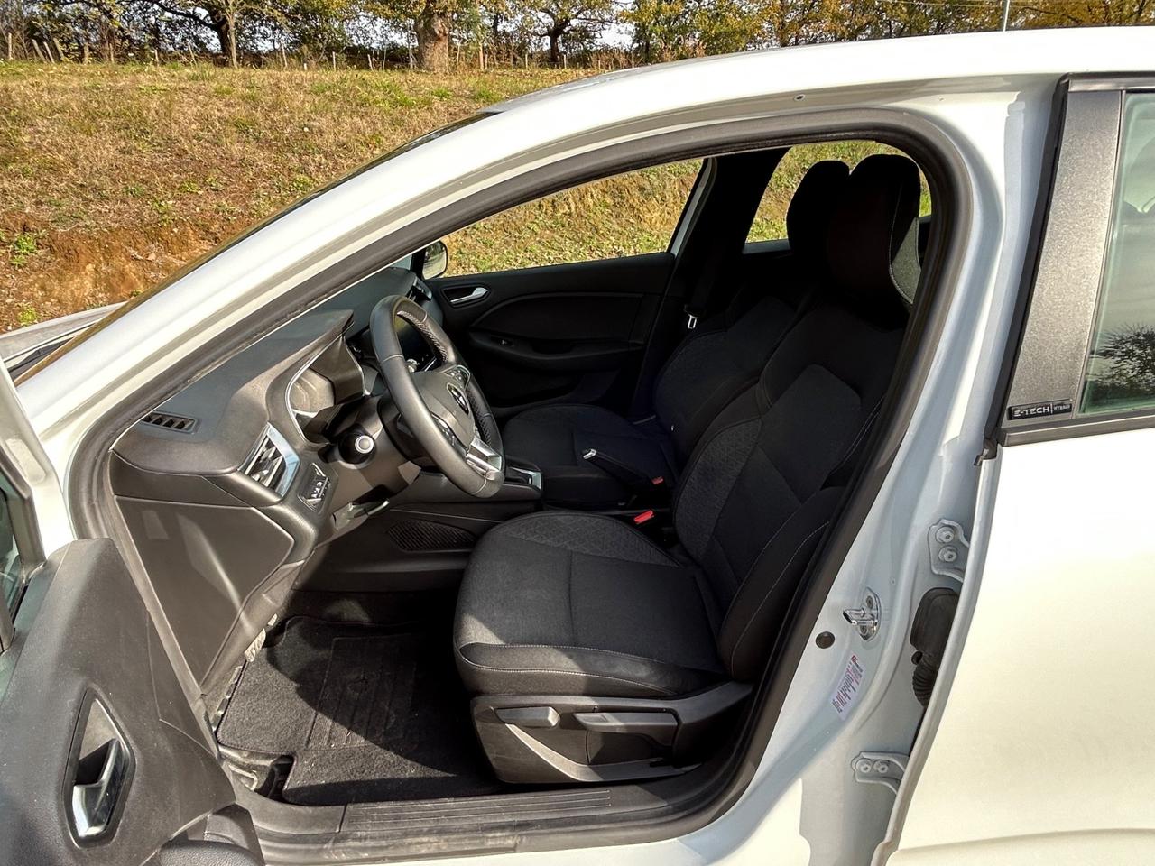 Renault Clio Full Hybrid E-Tech 140 CV 5 porte Intens