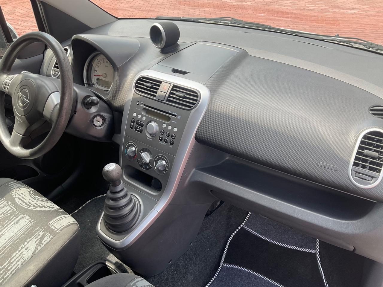 Opel Agila 1.0 12V 68 CV Elective