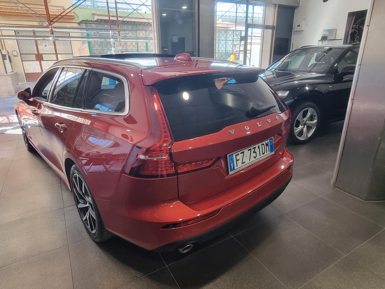 Volvo V60 T6 Twin Engine AWD Geartronic Business Plus