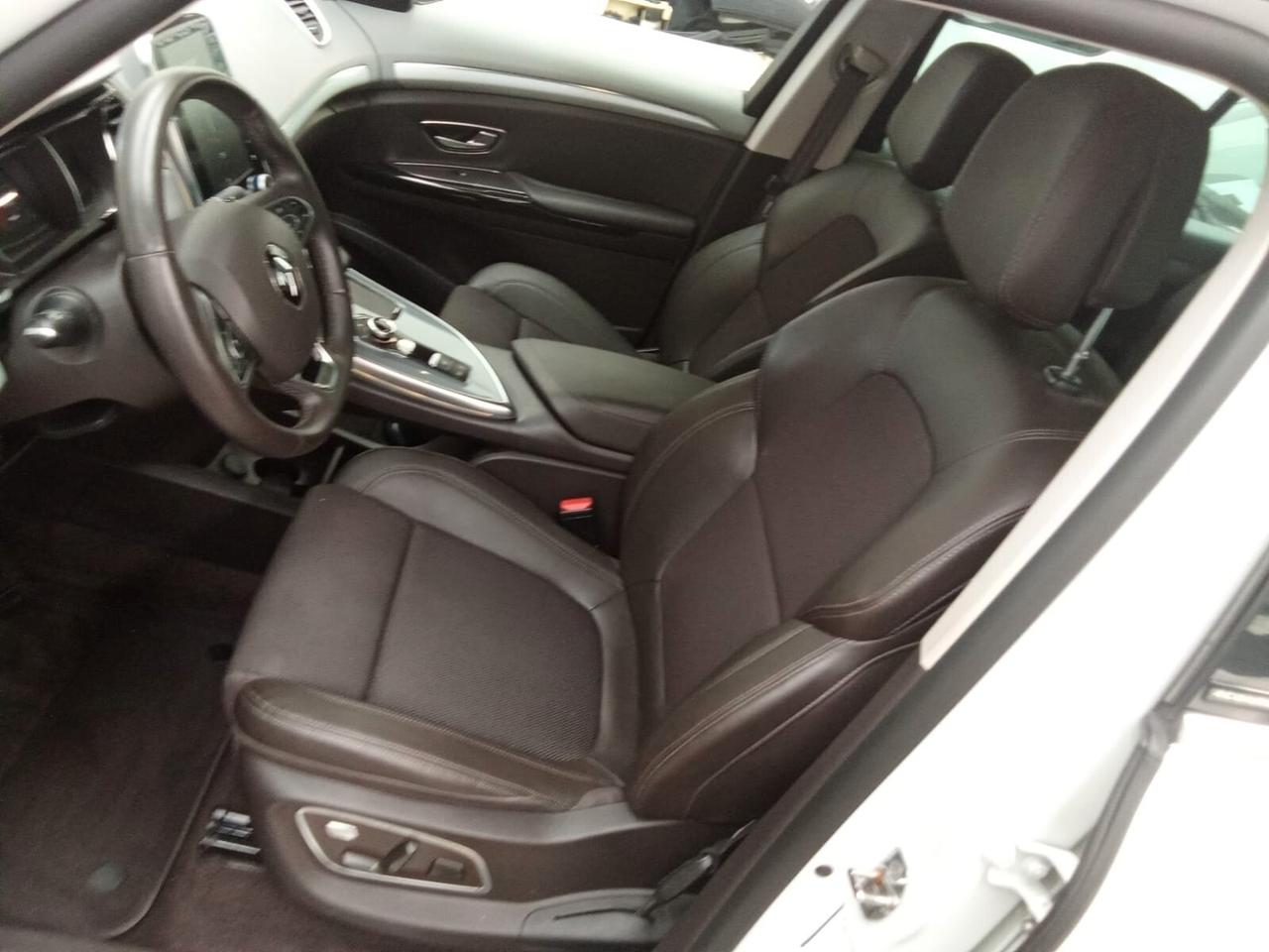 Renault Espace dCi 160CV EDC Energy Initiale Paris 4Control