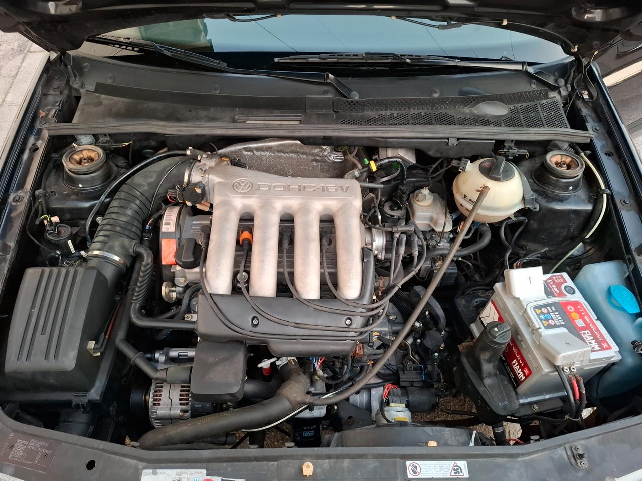 Volkswagen Golf GTI 2.0 16V 29.900km