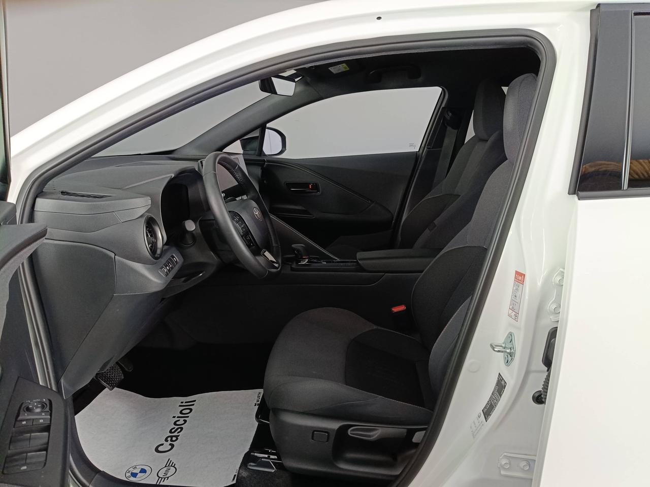 TOYOTA C-HR II 2023 - C-HR 2.0 phev Trend eco fwd e-cvt