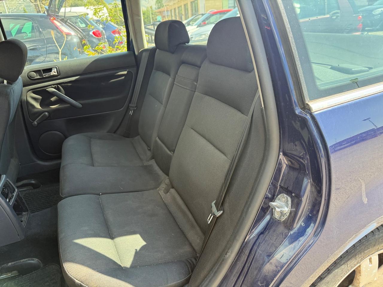 Volkswagen Passat 1.9 TDI/130 CV cat Var. T.line