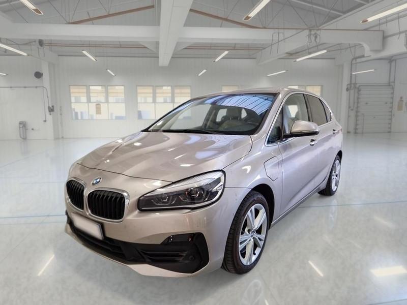 BMW 225 e ACTIVE TOURER iPerformance Business autom.
