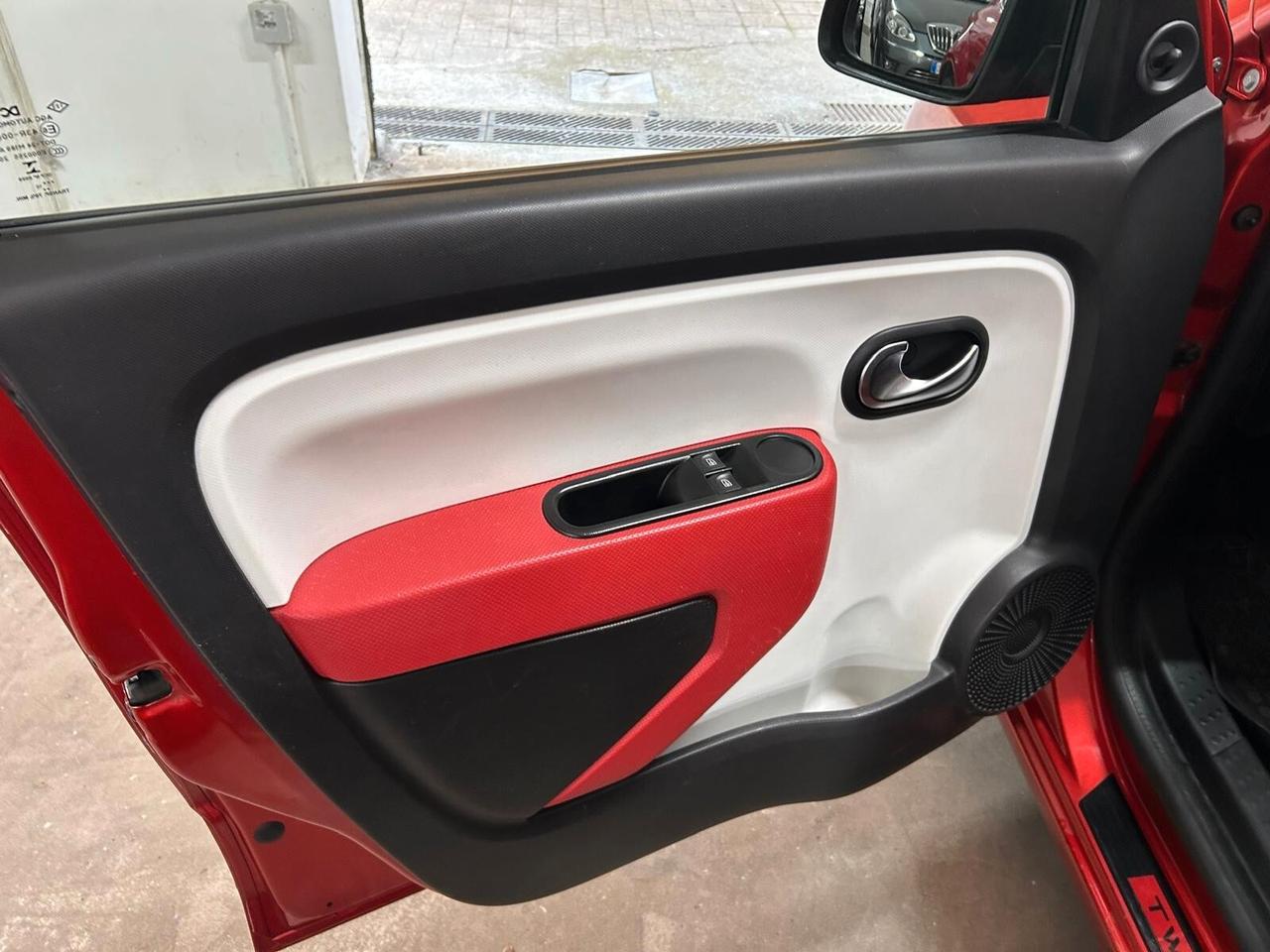 Renault Twingo 1.0 SCe Experience