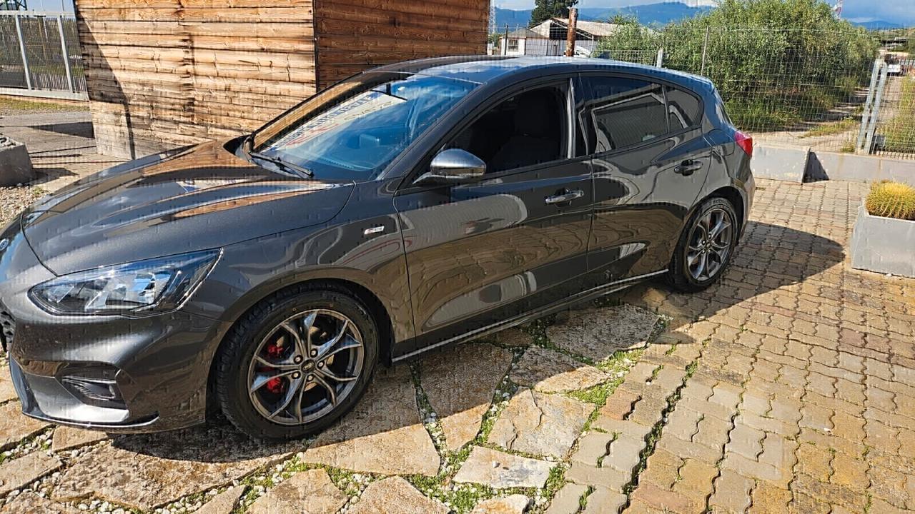 Ford Focus 1.0 EcoBoost Hybrid 125 CV 5p. ST-Line Design