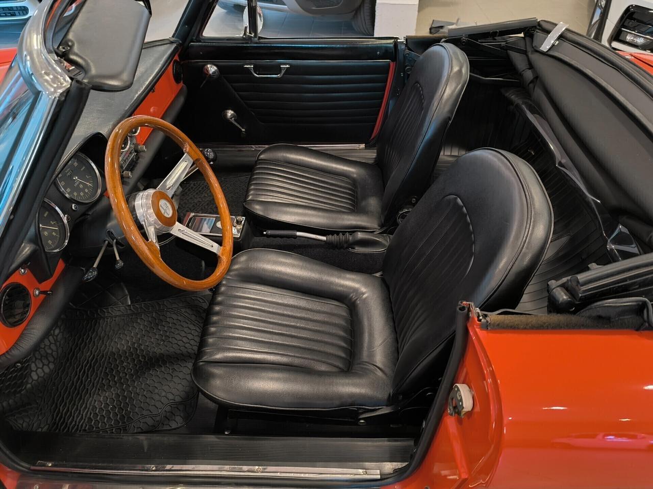 Alfa Romeo Spider
