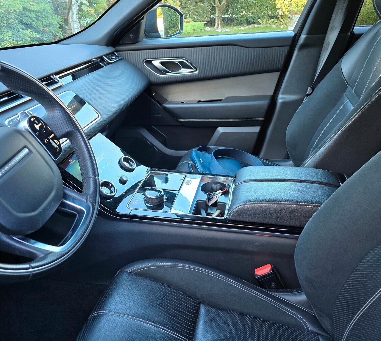 Land Rover Range Rover Velar Range Rover Velar 2.0D I4 240 CV R-Dynamic SE