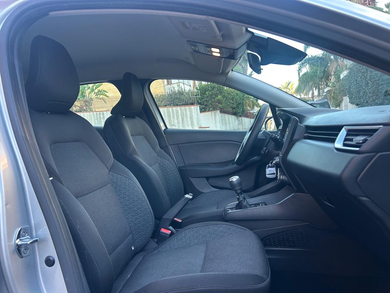 Renault Clio 1.0 BENZ IDEALE PER NEO PATENTATI