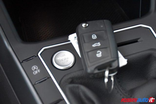 VOLKSWAGEN Taigo 1.0 TSI 116 CV DSG R-LINE + R18 + REARVIEW + TECH