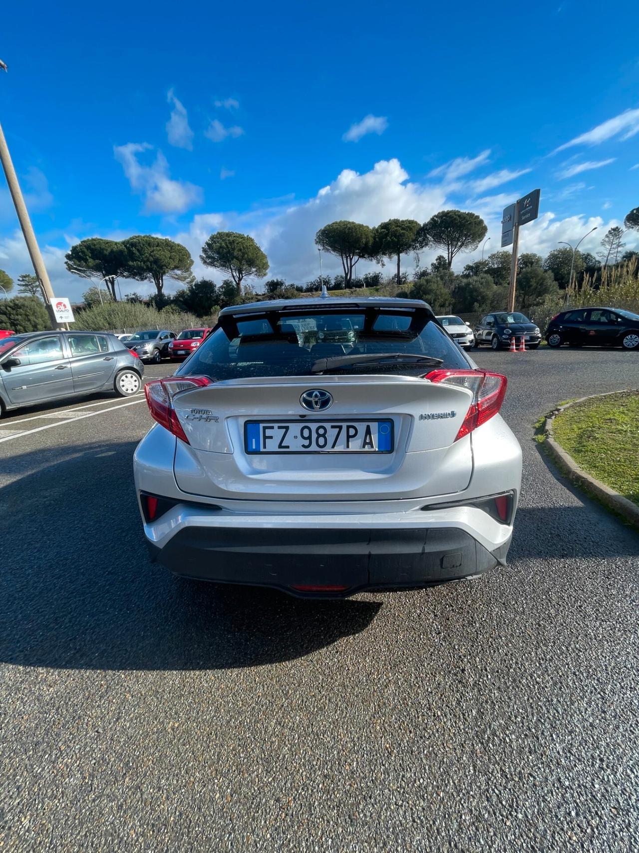 Toyota C-HR 1.8 Hybrid E-CVT Active