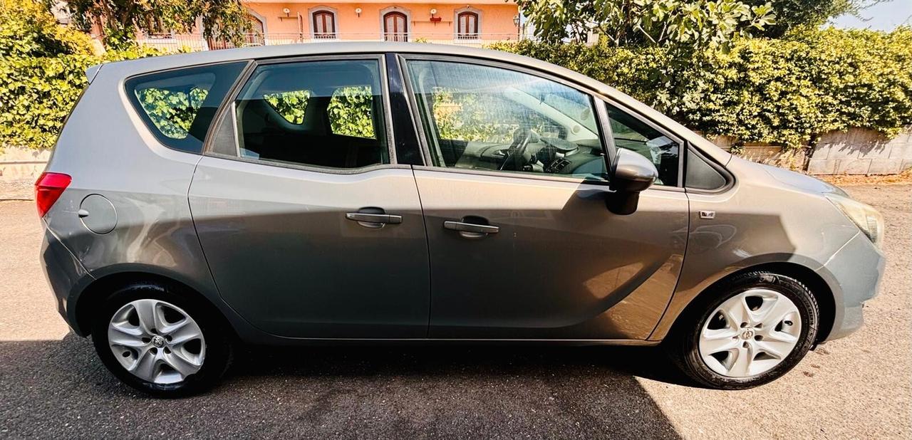 Meriva 1.6 CDTI Start&Stop Cosmo
