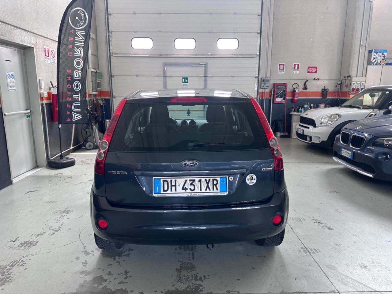 Ford Fiesta 1.4 TDCi 5p. Titanium