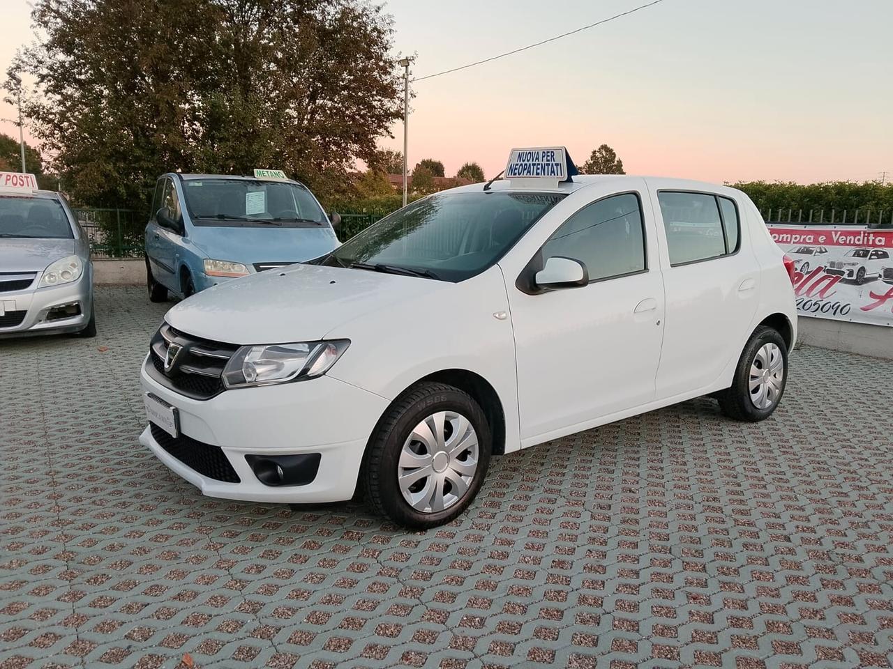 Dacia Sandero 1.5 dCi-179.000-NEOPAT-2014