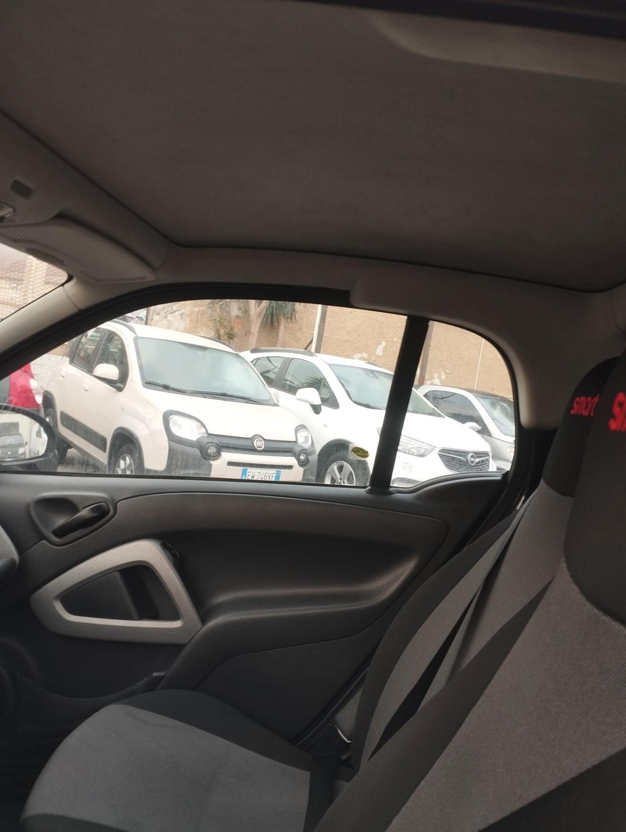 Smart ForTwo 1000 62 kW coupé pulse