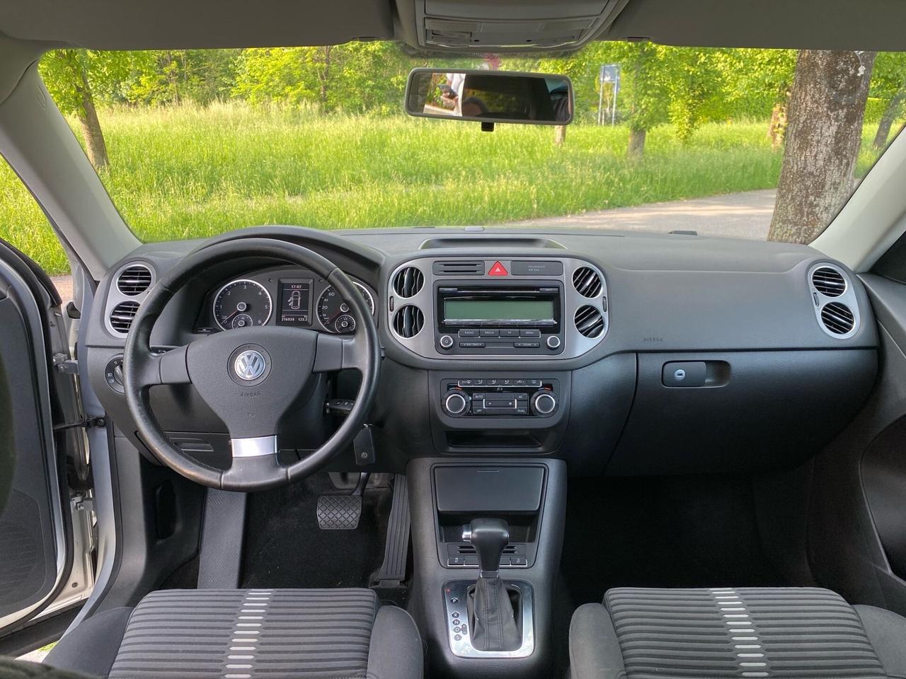 Volkswagen Tiguan 2.0 TDI DPF 4MOTION DSG Sport & Style
