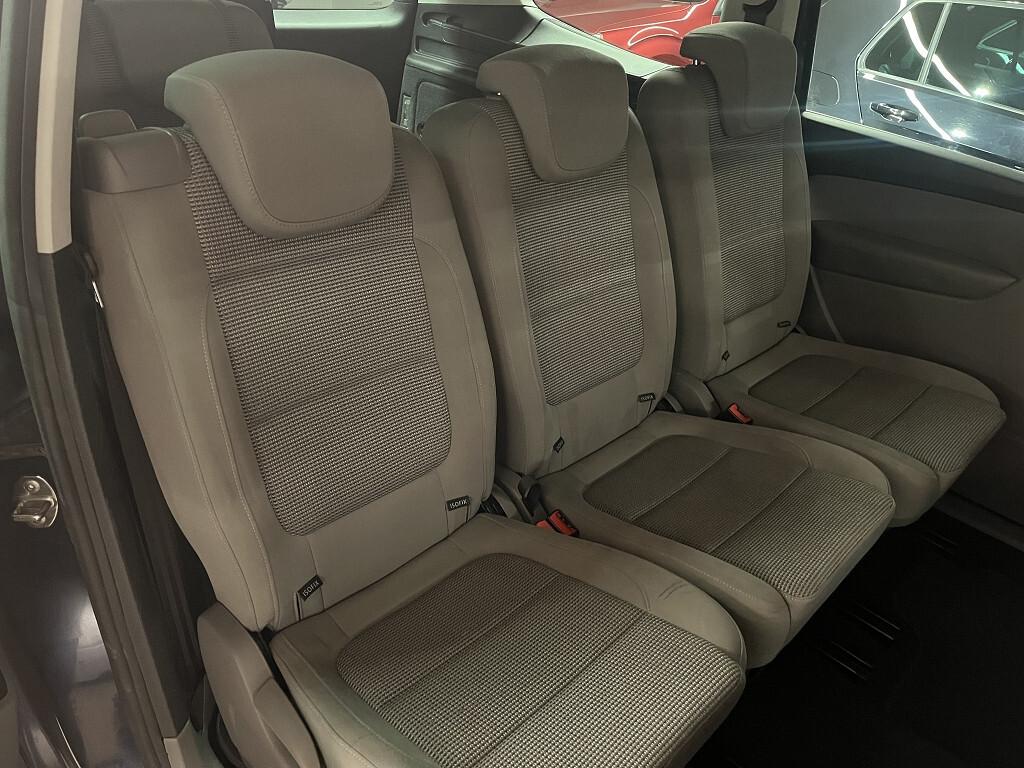 Volkswagen Sharan 2.0 TDI 7posti 140CV