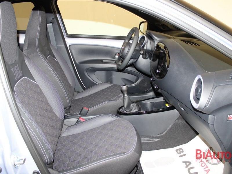 Toyota Aygo X 1.0 VVT-i 72 CV 5 porte JBL Special Edition