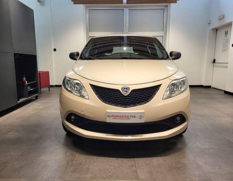 Lancia Ypsilon 1.2 69 CV 5 porte Gold