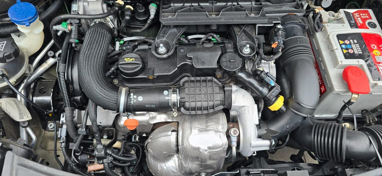 Peugeot 208 1.4 HDi 68 CV 5 porte Access