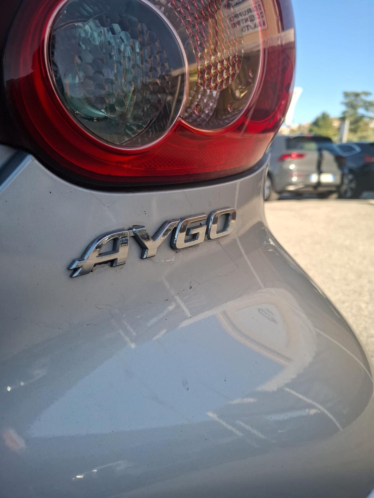 Toyota Aygo 1.0 12V VVT-i 5 porte Sol - 2006
