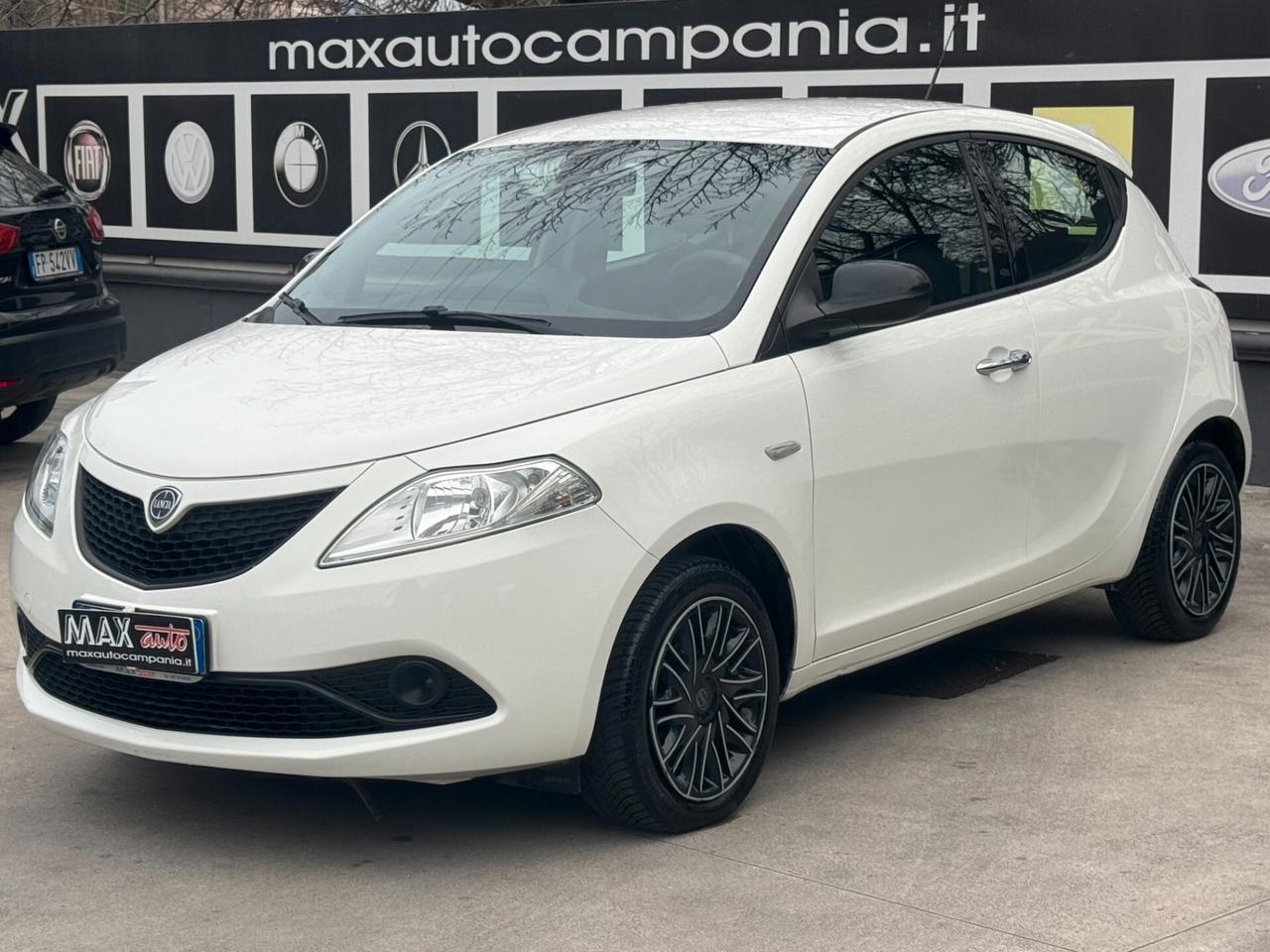 Lancia Ypsilon 1.2 69 CV 5 porte GPL Ecochic Gold