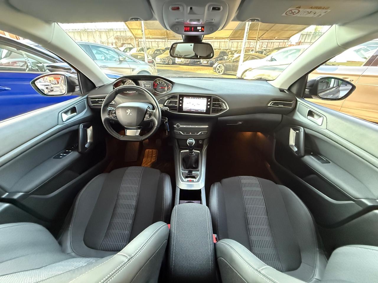 308 1.2 benzina 130- Allure-Iva esp-unipro-rate-garanzia-