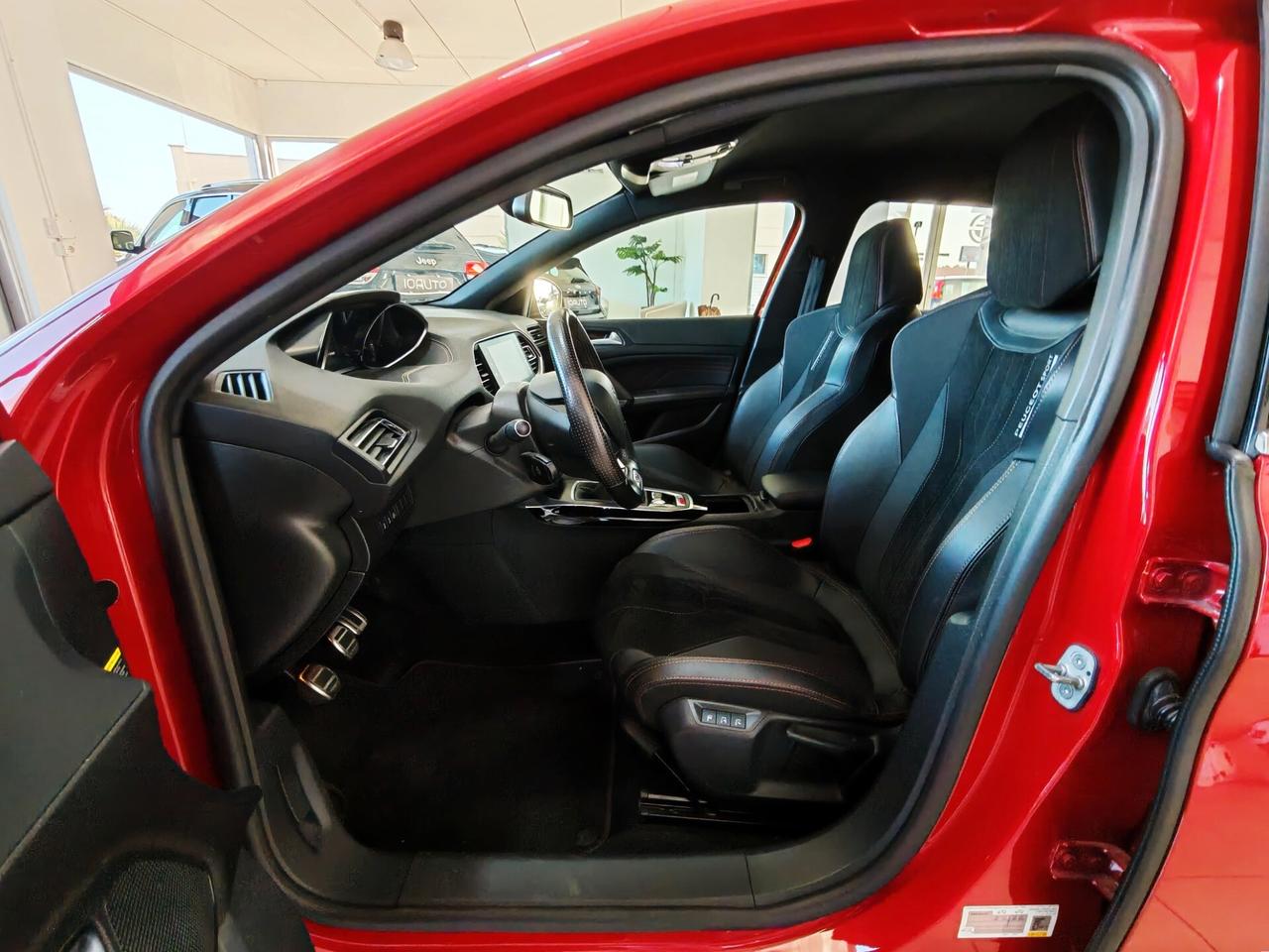 Peugeot 308 GTi 262 cv by Peugeot Sport 2019