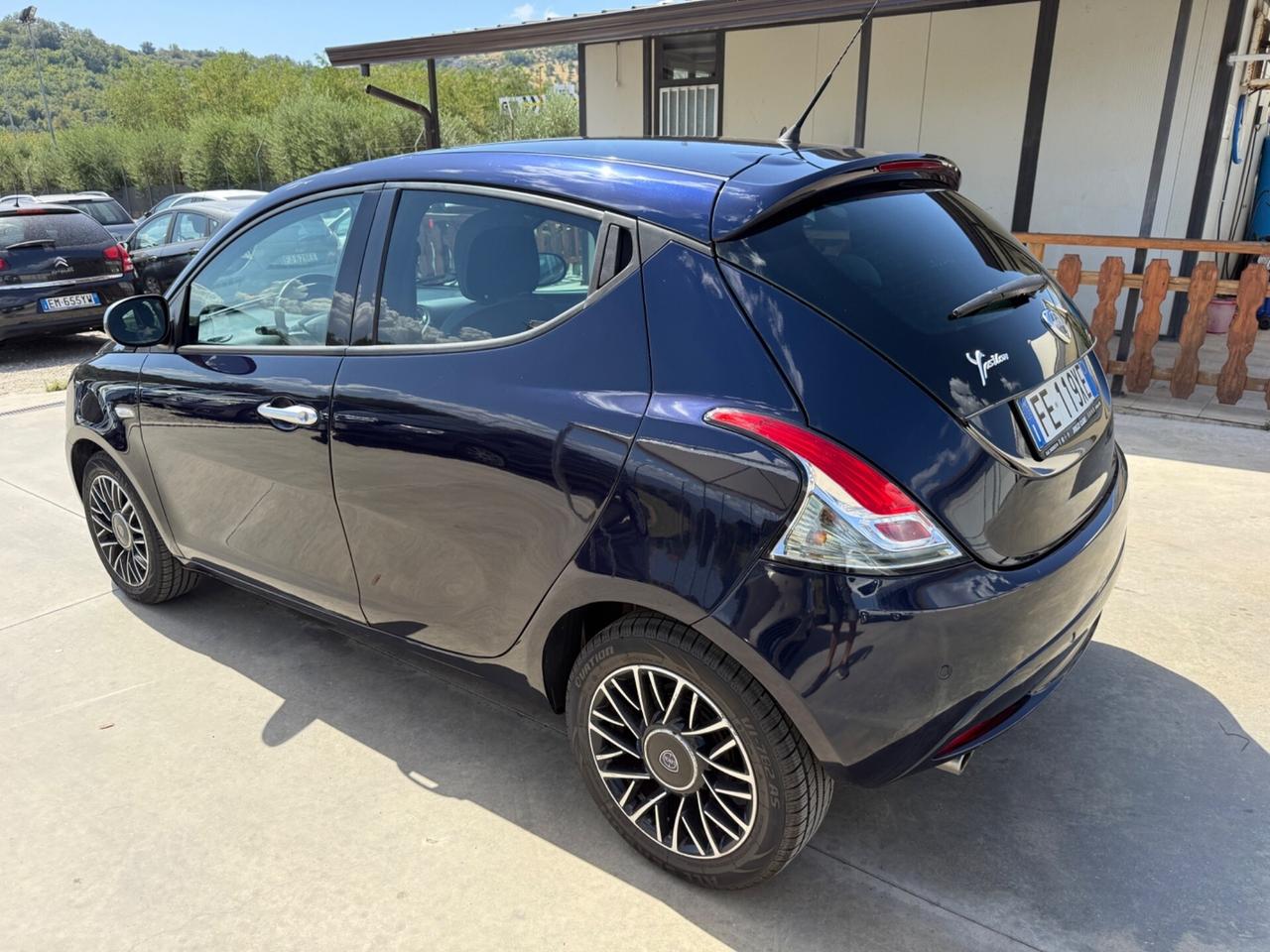 Lancia Ypsilon 1.3 MJT 16V 95 CV 5 porte S&S Plati