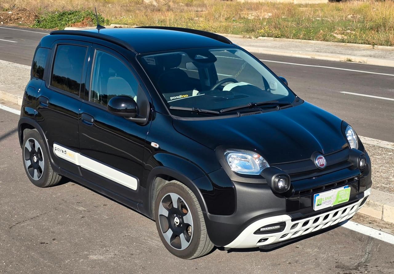 Fiat Panda Pandina 1.0 FireFly 70 CV Hybrid Cross