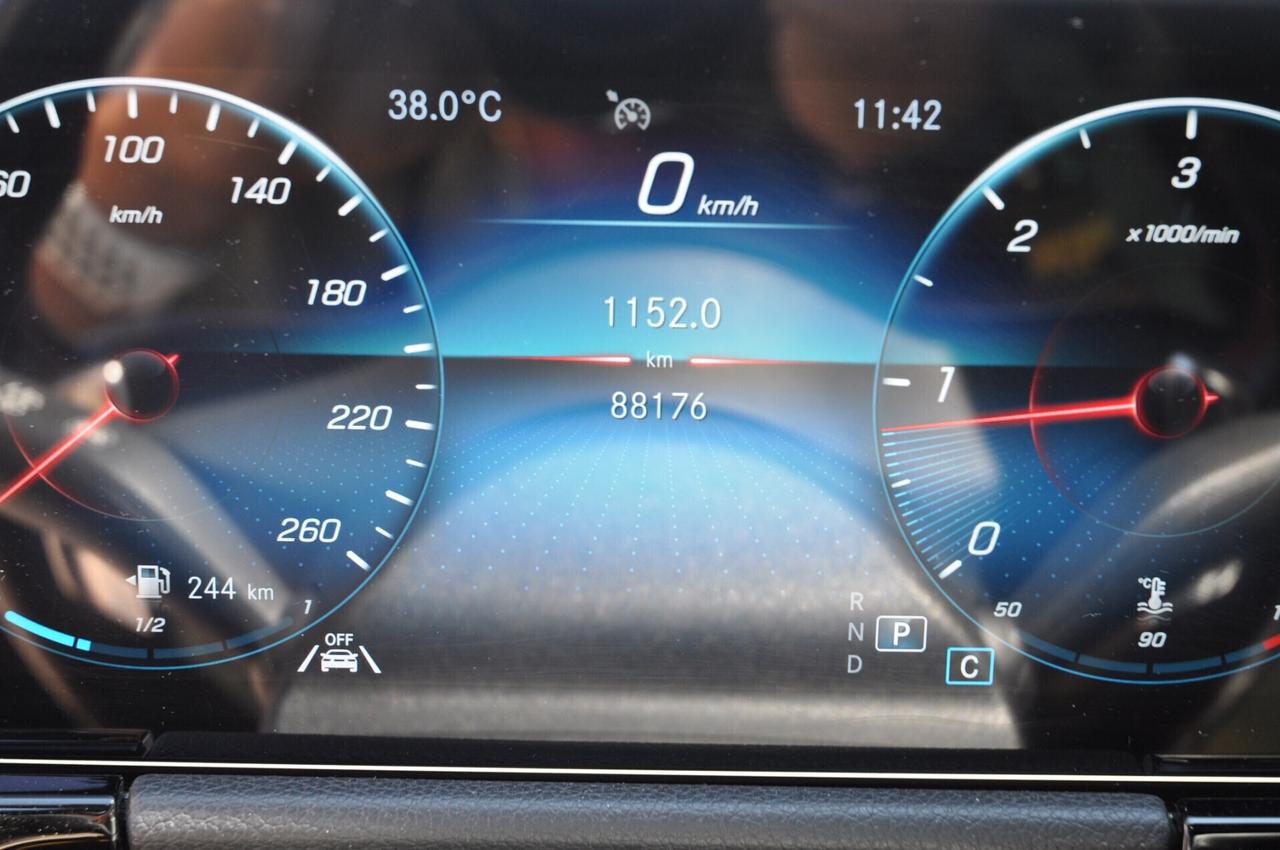 Mercedes-benz GLA 180 GLA 180 d Automatic Premium Night AMG