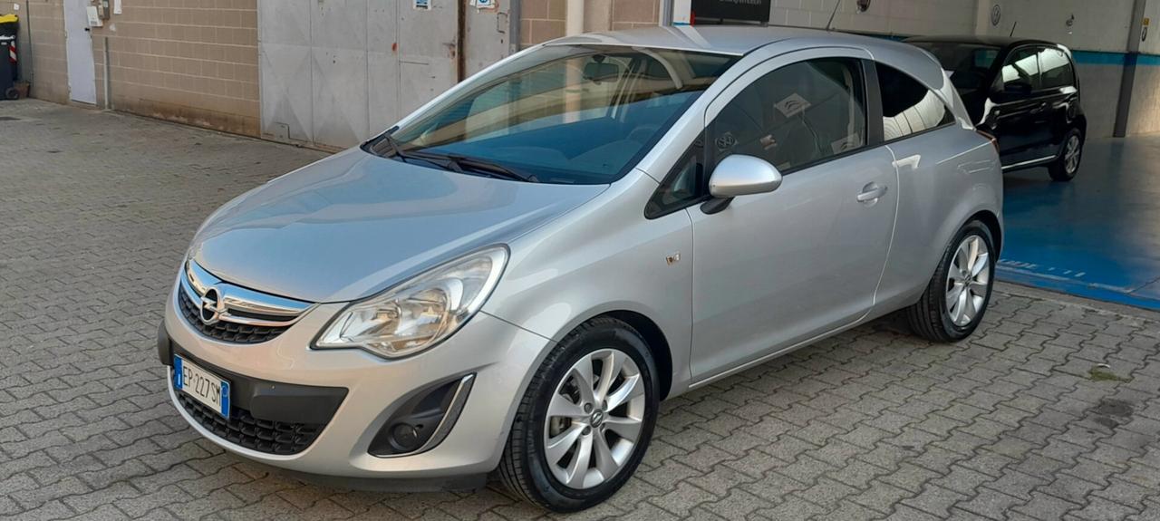Opel Corsa 1.2 Elective Benz.Gpl NeopatentatiOK